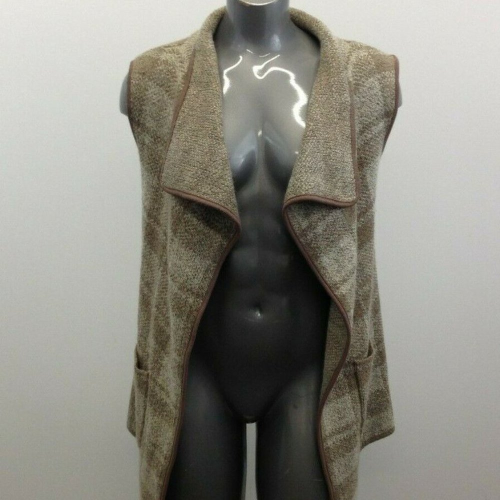 Yaira Women's Sweater Vest Size Medium Beige White